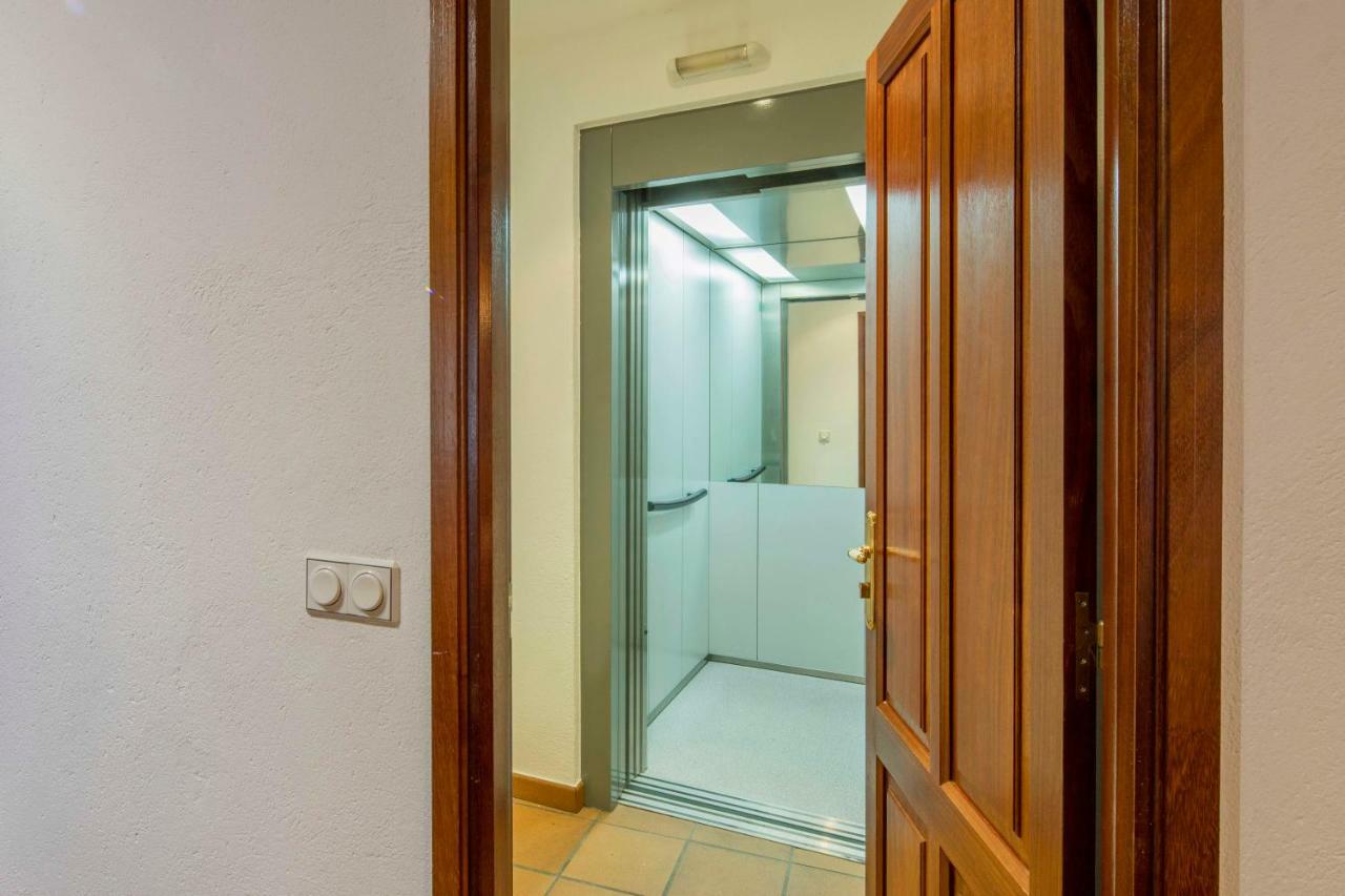 Apartamento Francesc Samso Girona Apartment Ngoại thất bức ảnh