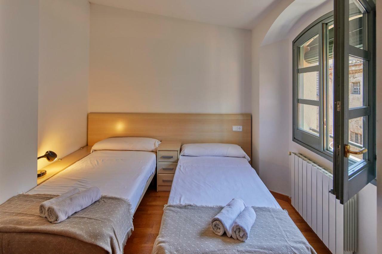 Apartamento Francesc Samso Girona Ngoại thất bức ảnh